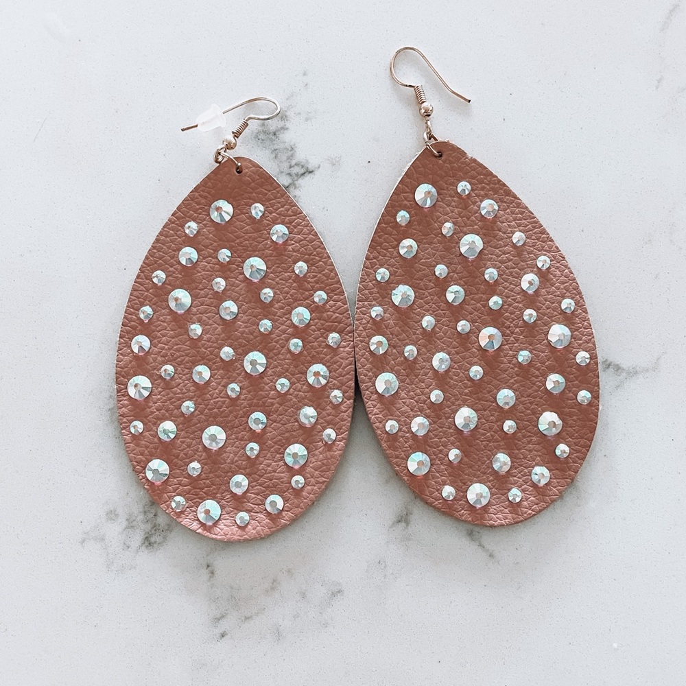 Dusty pink rhinestone leather earrings